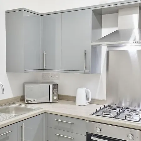 Glenholme - 1 Bedroom - 4 *